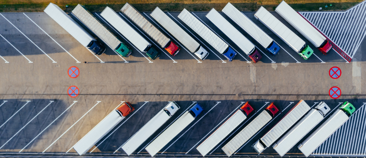 Truckfly - Parking bas côté